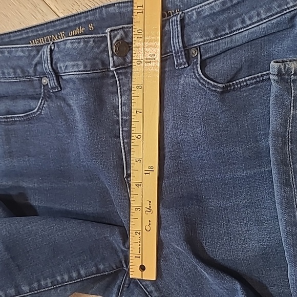 Talbots Jeans Women's sz 8 Heritage Ankle Mid Rise Denim Jean - Picture 11 of 14